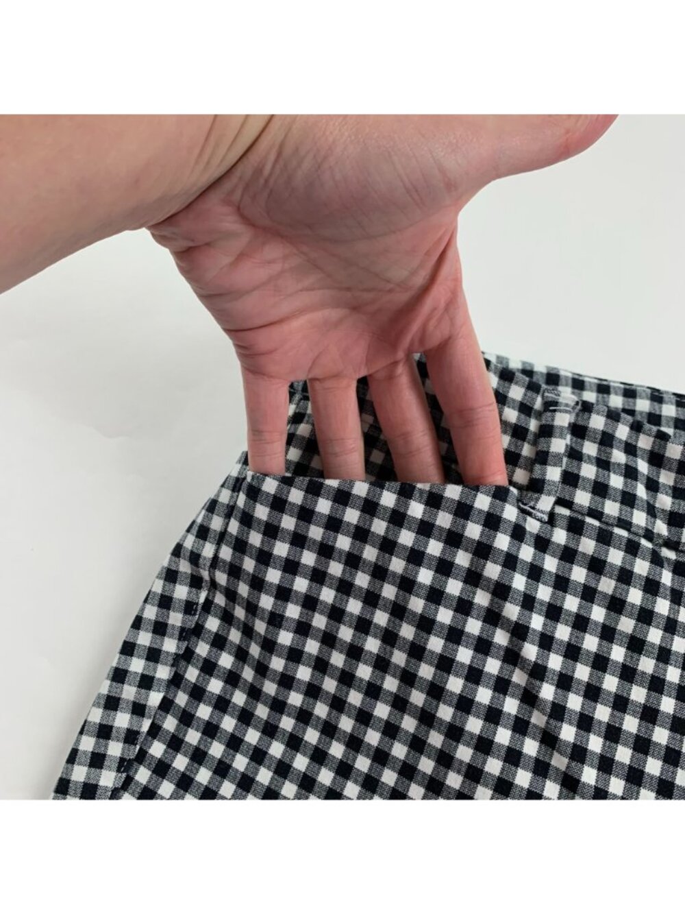 Old Navy Black White Gingham Checkered Stretch Canvas High Rise Pixie Pant 8 - Picture 3 of 8